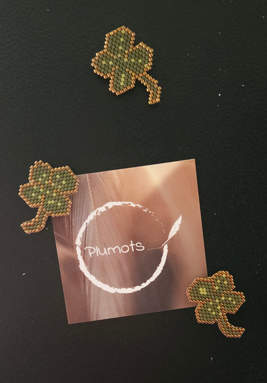 Magnet ou broche trèfle en perles Miyuki