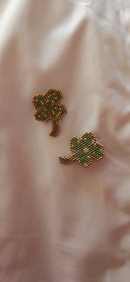 Magnet ou broche trèfle en perles Miyuki