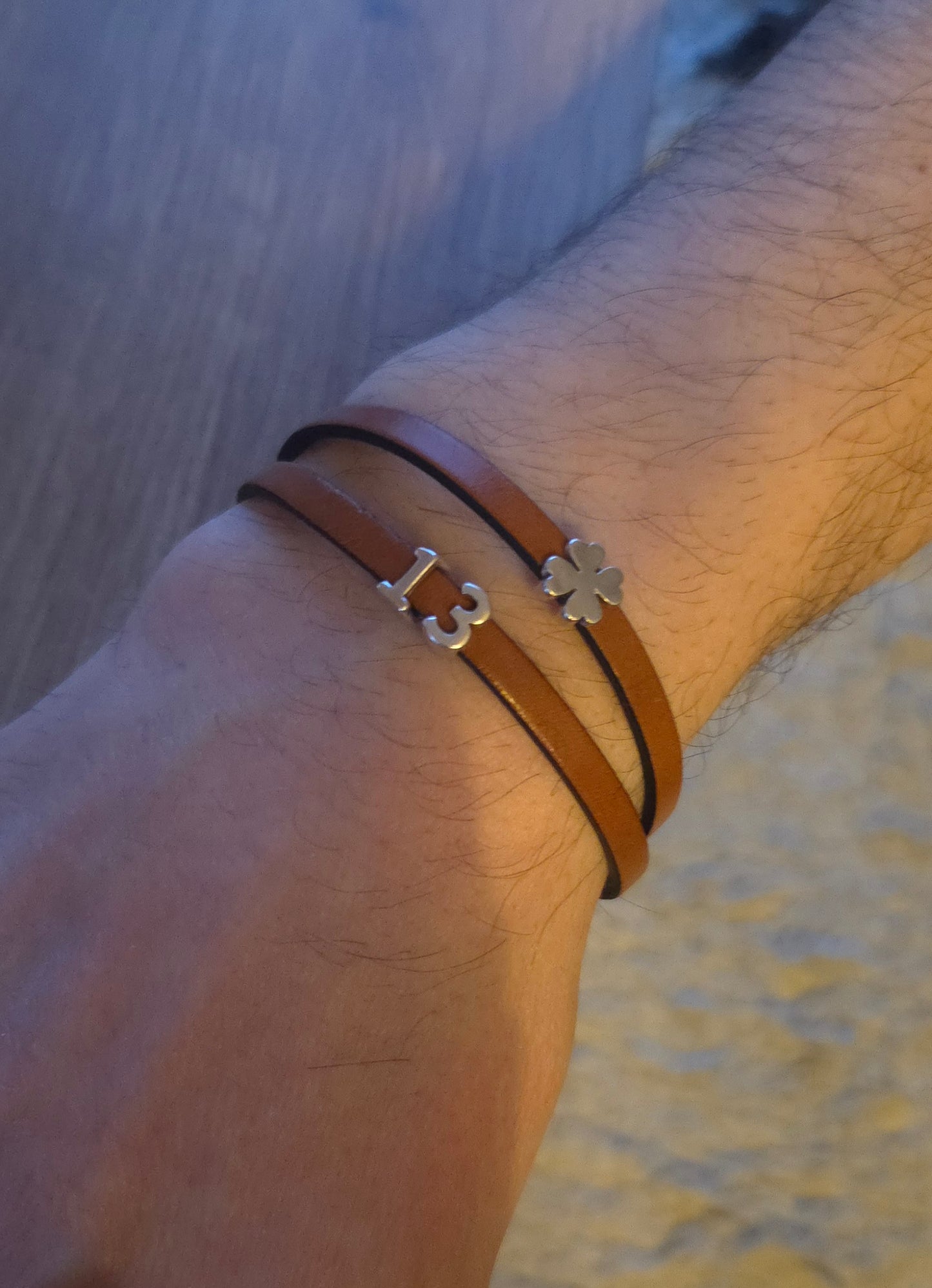 Bracelet porte-bonheur en cuir