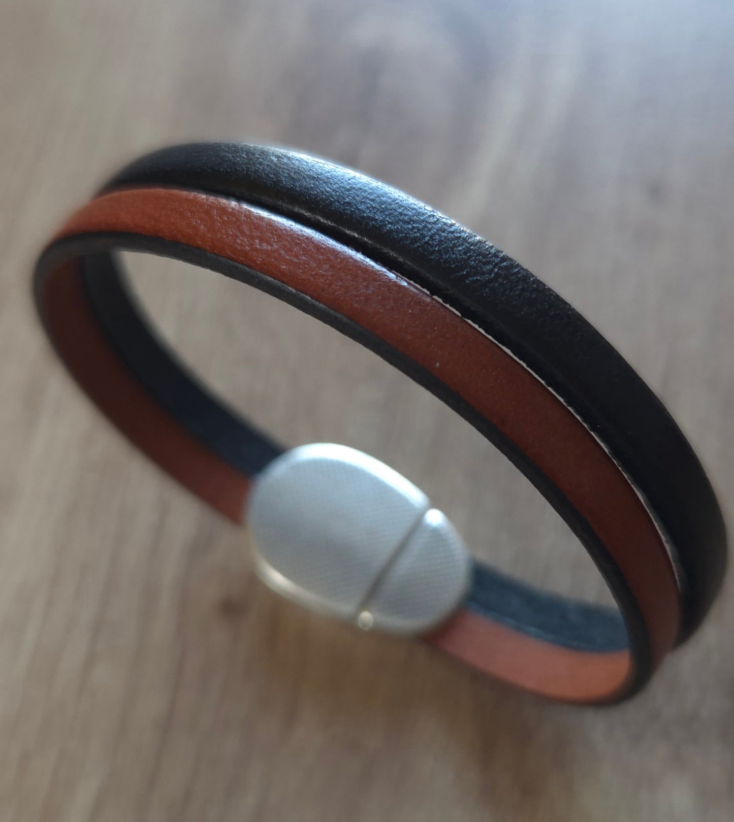 Bracelet en cuir bicolore