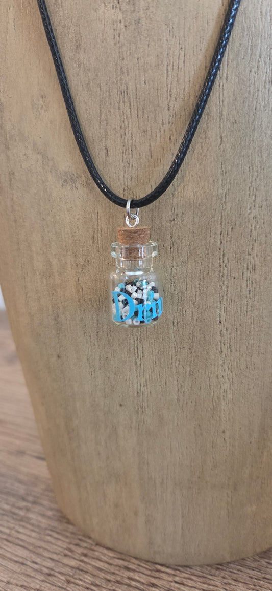 Collier "Drink me"